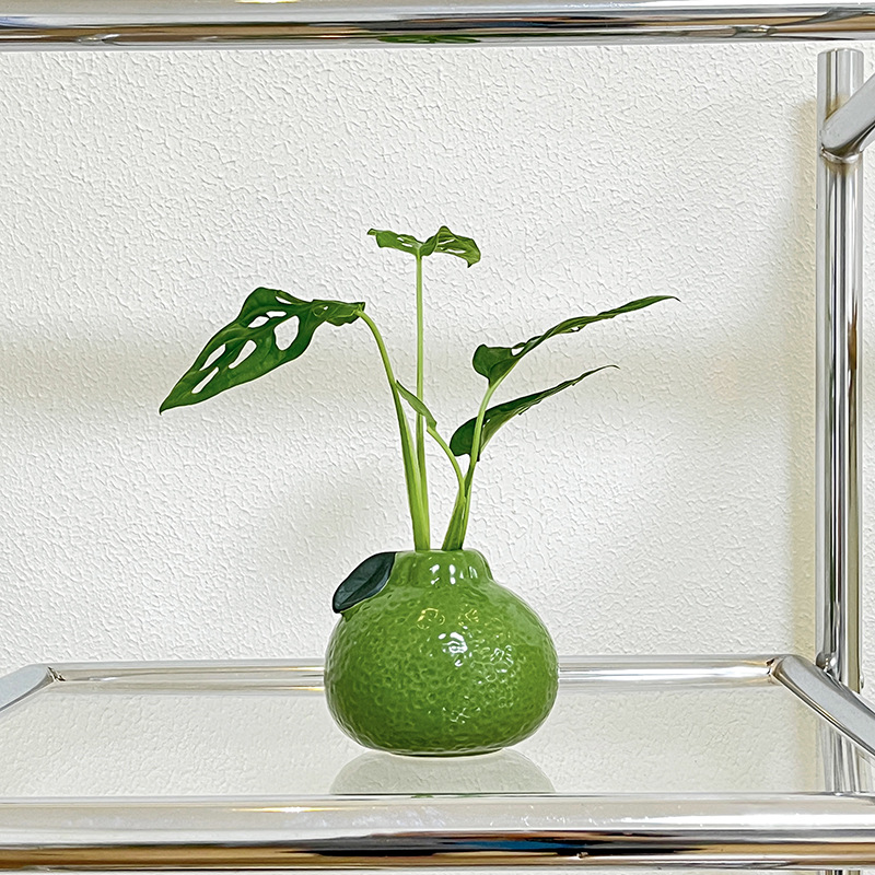Plastic Vase, Green-Orange Vas - Desk Setup Green ulasan dan harga